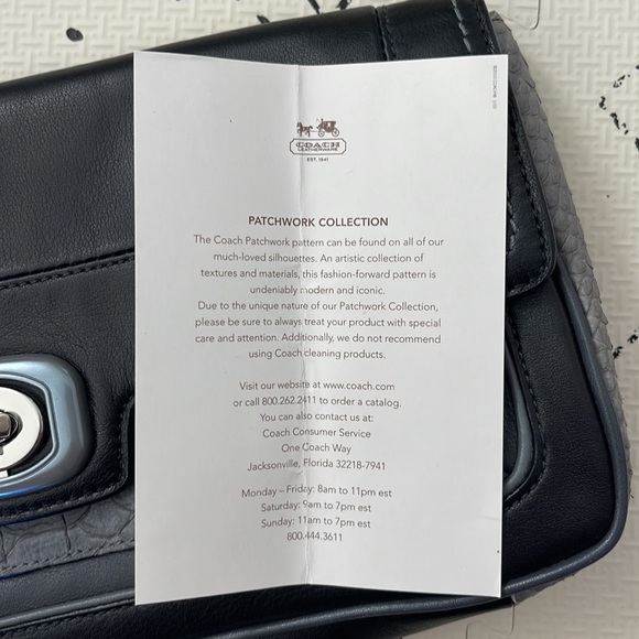 Black Coach Leather Large Wristlet - Like New - Picture 9 of 9